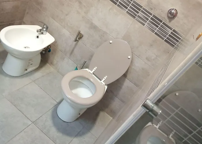 Seven Miracles Pensión